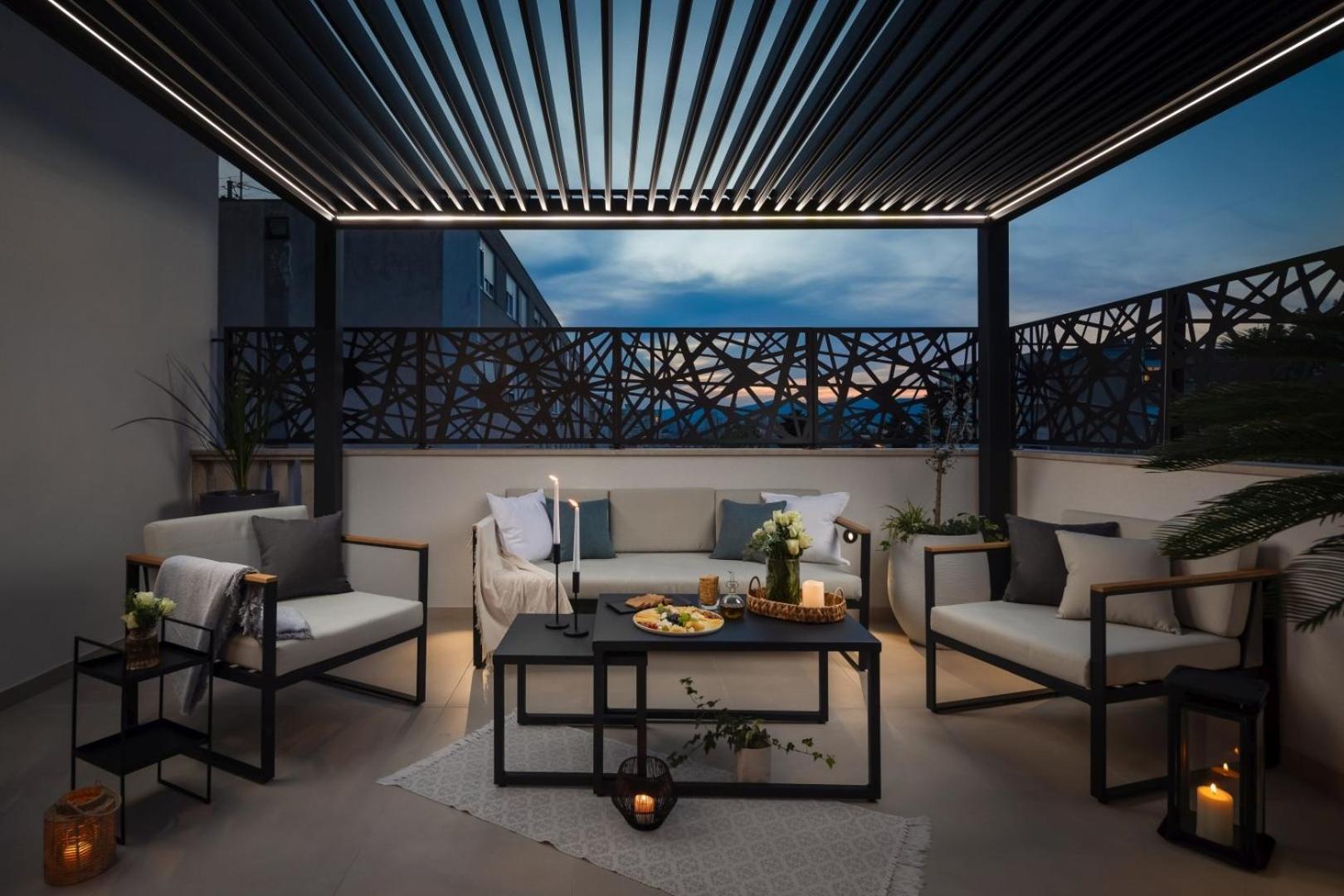 Luxury Apartment Silvery In Split Center With Jacuzzi, Sauna And Parking ภายนอก รูปภาพ