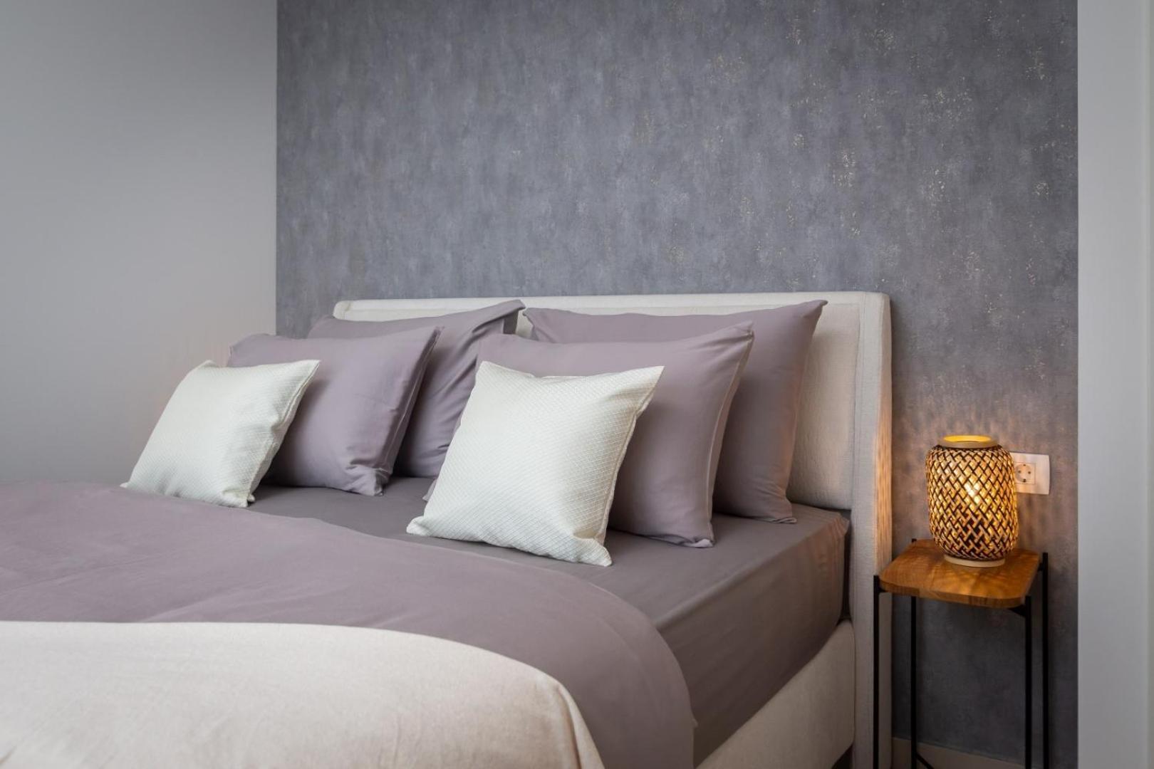 Luxury Apartment Silvery In Split Center With Jacuzzi, Sauna And Parking ภายนอก รูปภาพ